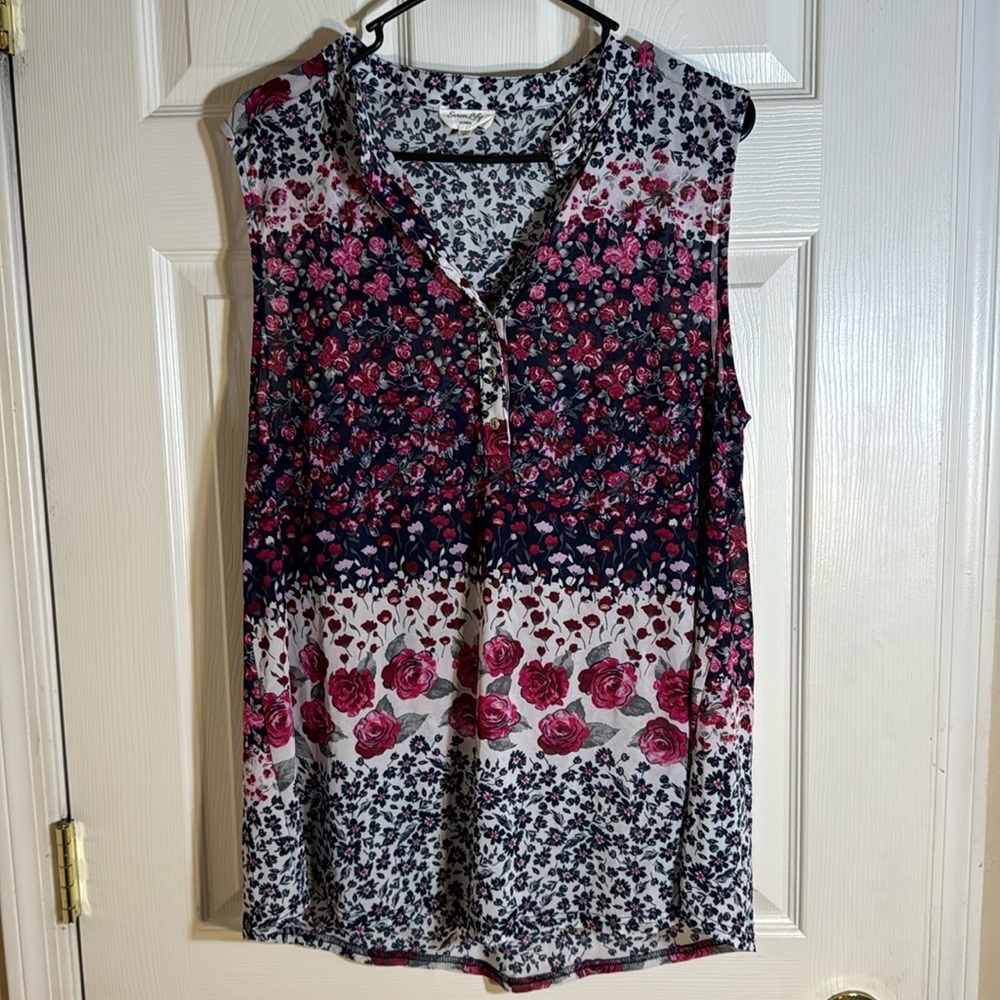 Siren‎ Lily sleeveless high low sheer mixed floral 2X feminine top